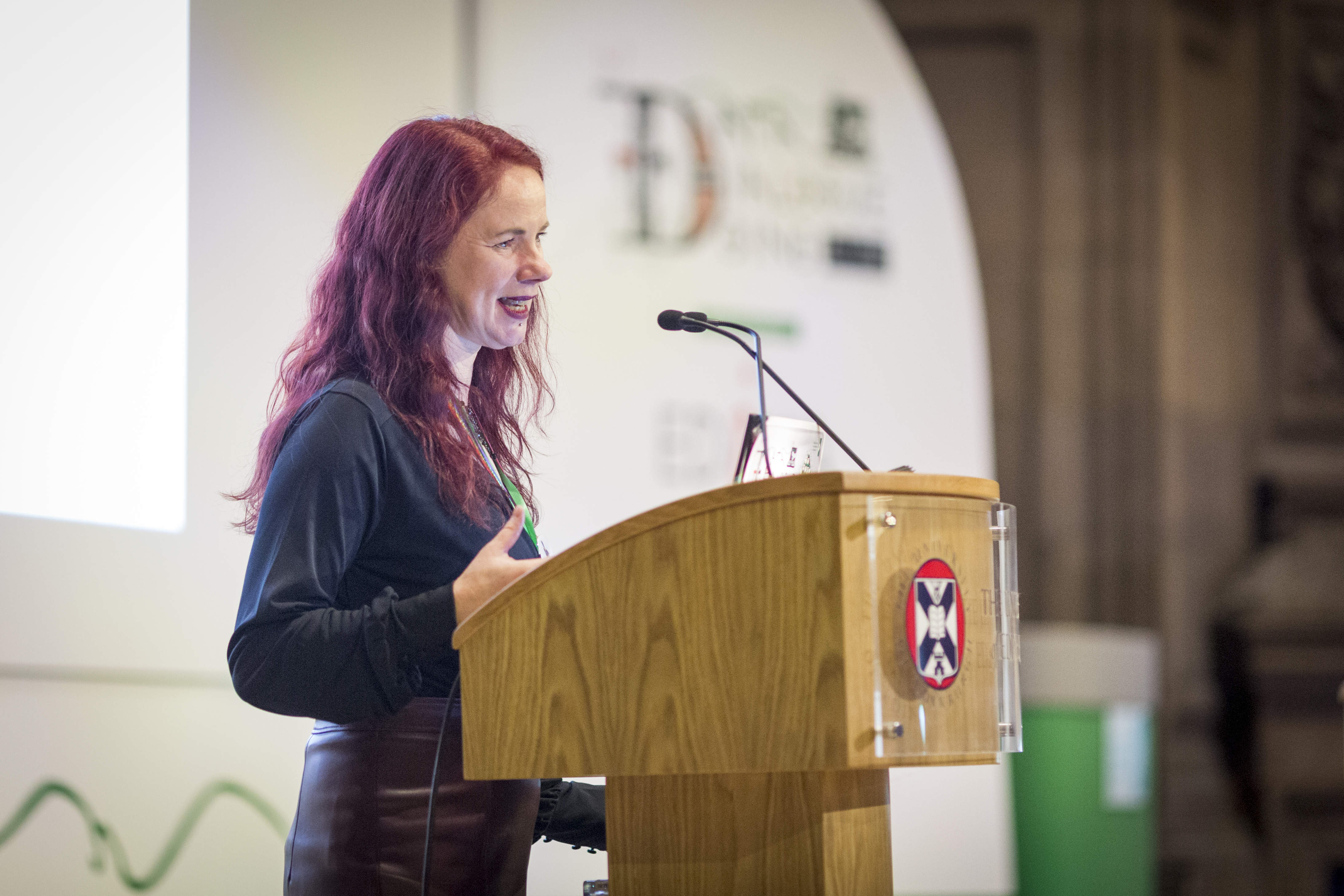 Picture by Chris Bull for Association for Learning Technology, CC BY-NC 2.0, 2019. Image of Lorna Campbell speaking at altc 2019, Edinburgh